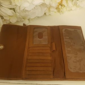 Fossil Wallet